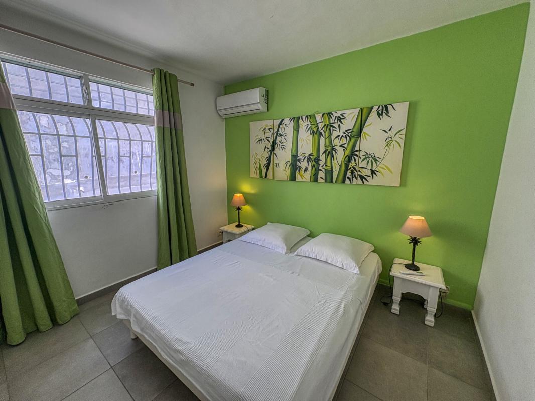 30.Location villa piscine Sainte Anne Guadeloupe_Chambre